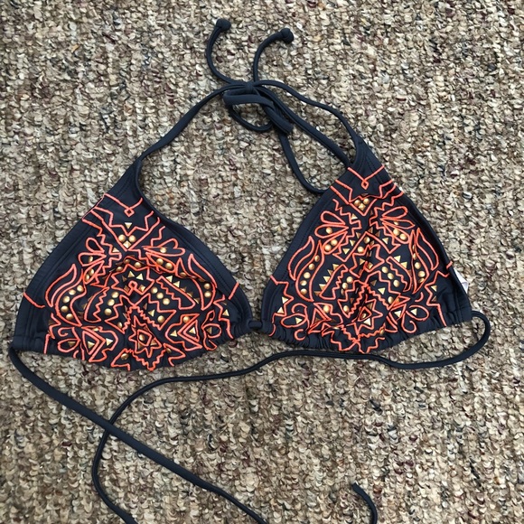 Xhilaration Other - Target triangle bathingsuit top